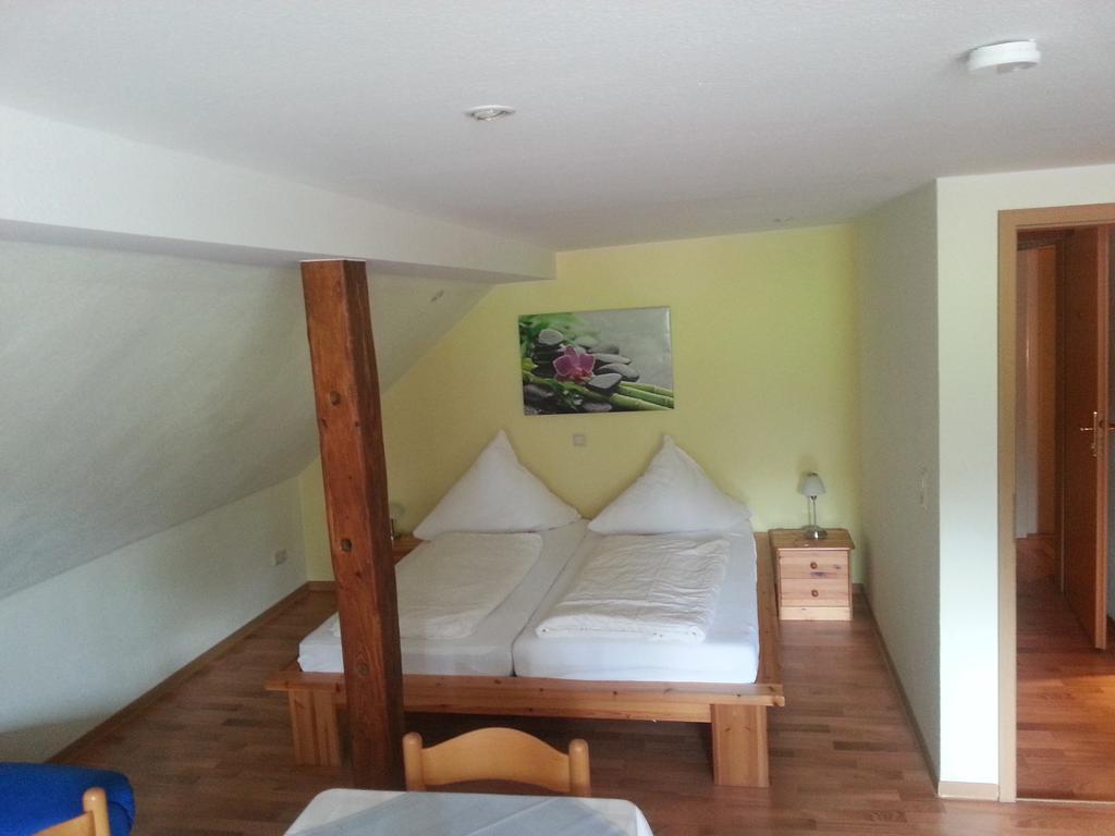 Landgasthof Lang Zum Adler Oberkalbach エクステリア 写真