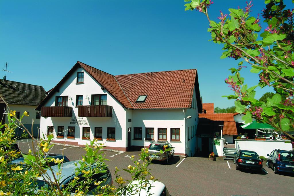 Landgasthof Lang Zum Adler Oberkalbach エクステリア 写真
